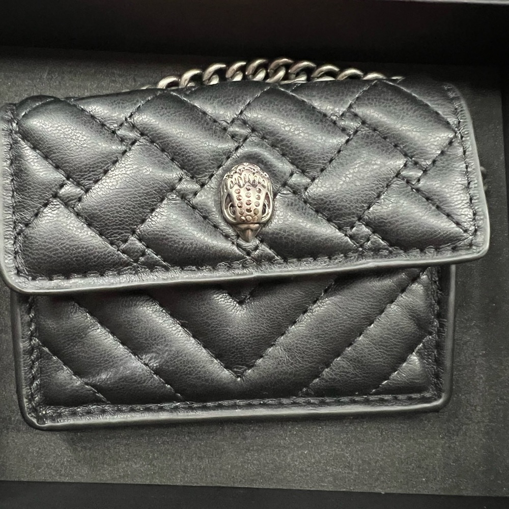 Micro Kensington WOC. Never worn